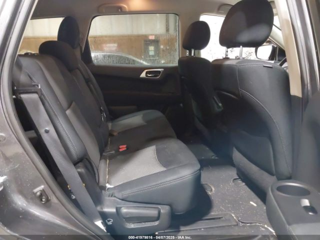 5N1DR2MM2HC622055 Nissan Pathfinder S