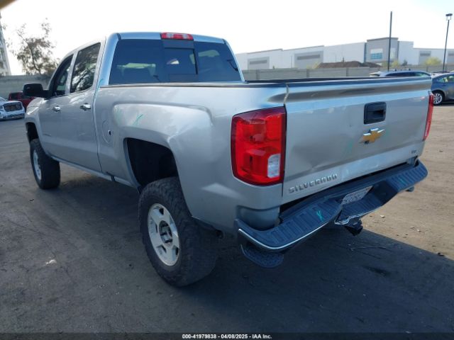 2018 CHEVROLET SILVERADO 1500 3GCPCSEJ1JG404618 Photo 2