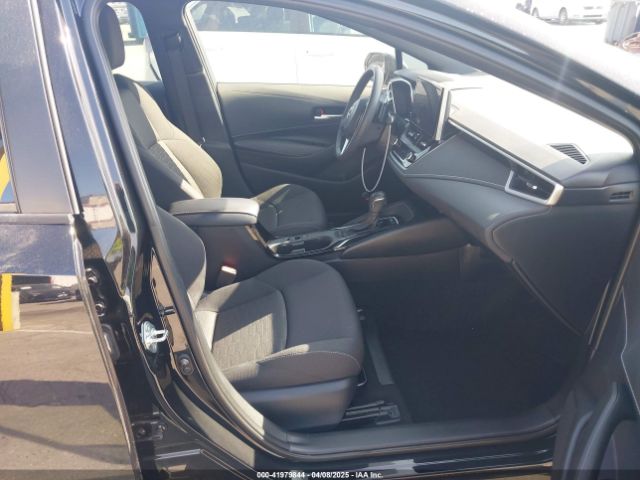 JTND4MBE5R3221641 Toyota COROLLA SE