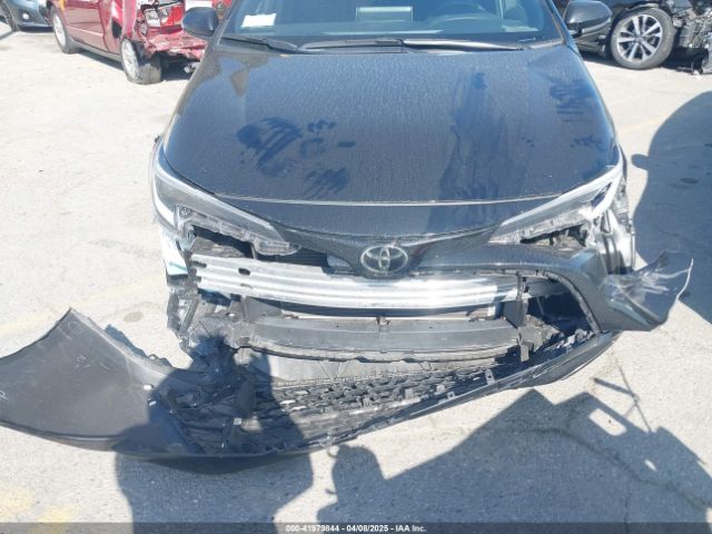 JTND4MBE5R3221641 Toyota COROLLA SE