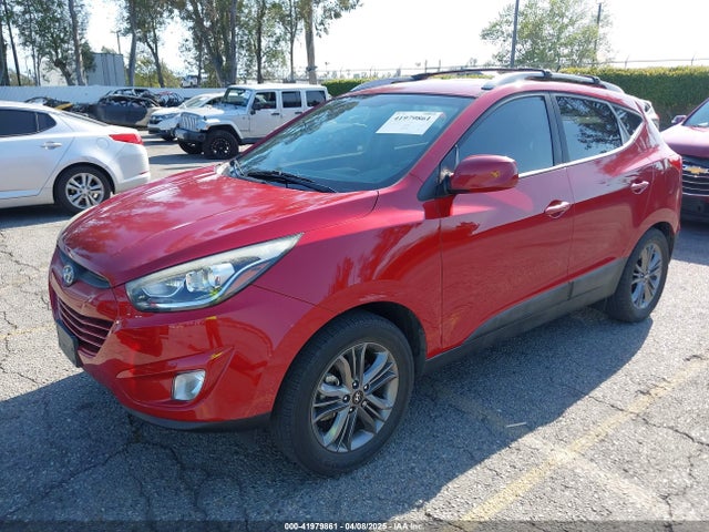 KM8JU3AG1FU100529 Hyundai TUCSON SE