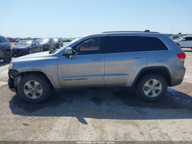 1C4RJEAG0HC890832 Jeep Grand Cherokee Laredo 4x2