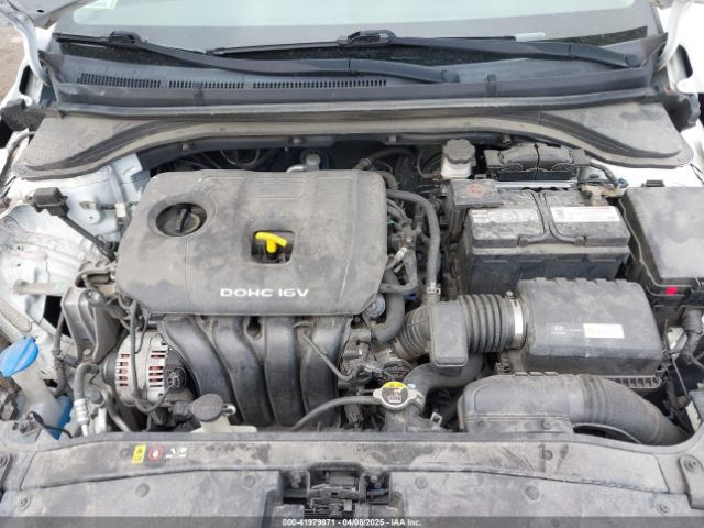 5NPD74LF1HH163632 Hyundai ELANTRA SE