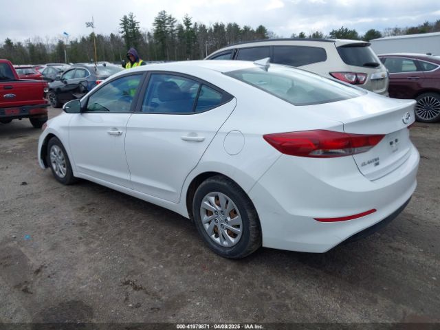 5NPD74LF1HH163632 Hyundai ELANTRA SE