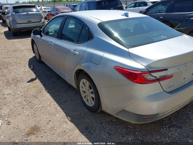 Toyota CAMRY LE 2025 4T1DAACK5SU031916 Image 3