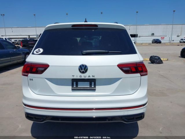 3VVCB7AX8RM127246 Volkswagen Tiguan 2.0t Se R-line Black