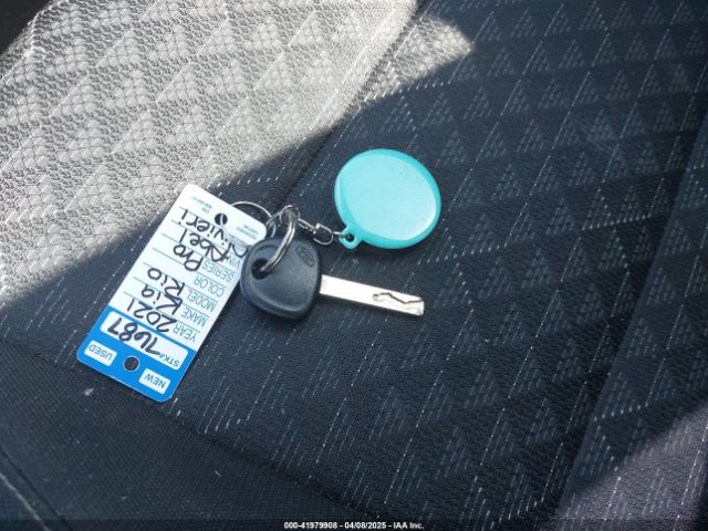 3KPA24AD6ME382328 KIA RIO LX
