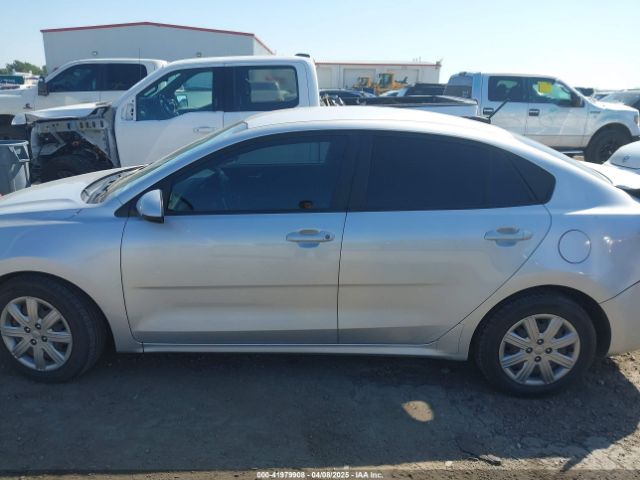 3KPA24AD6ME382328 KIA RIO LX