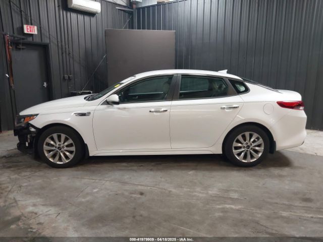 5XXGT4L34JG252028 KIA Optima Lx