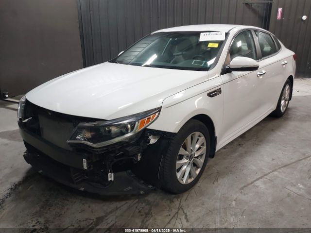 5XXGT4L34JG252028 KIA Optima Lx