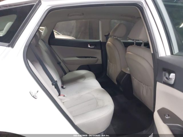 5XXGT4L34JG252028 KIA Optima Lx