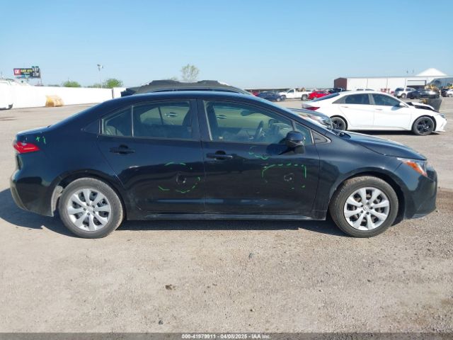 JTDEPRAE1LJ022975 Toyota COROLLA LE