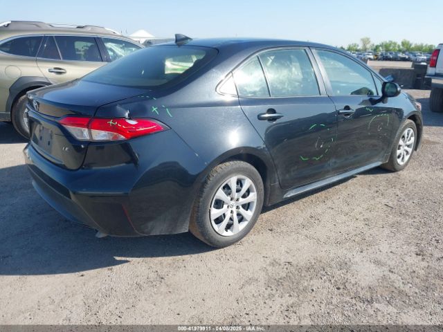 JTDEPRAE1LJ022975 Toyota COROLLA LE