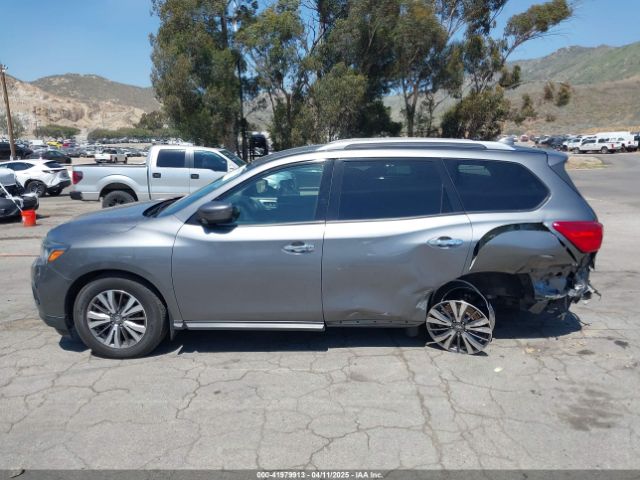 5N1DR2AN6LC647921 Nissan Pathfinder S 2wd