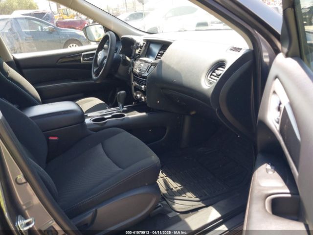 5N1DR2AN6LC647921 Nissan Pathfinder S 2wd