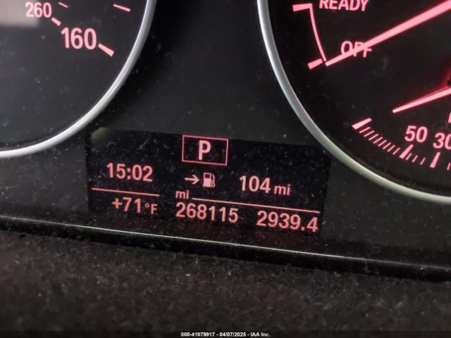 WBA8A9C57JAH13937 BMW 320i