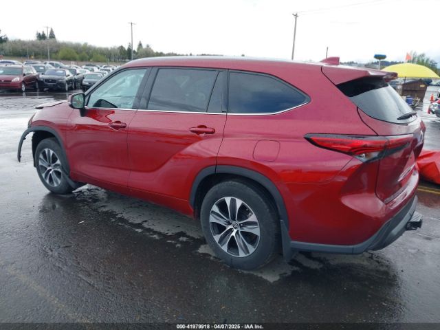 5TDGZRBH0NS170827 Toyota Highlander Xle