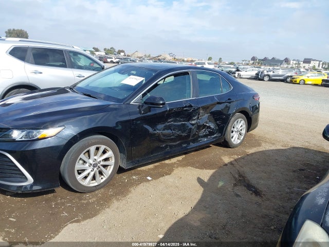 4T1C11AK9PU128591 Toyota CAMRY LE
