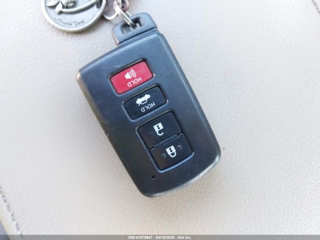 4T1BF1FK4EU733637 Toyota CAMRY XLE