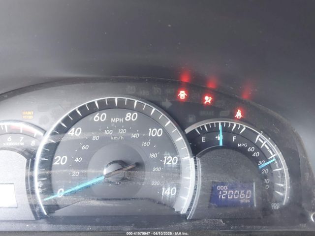 4T1BF1FK4EU733637 Toyota CAMRY XLE