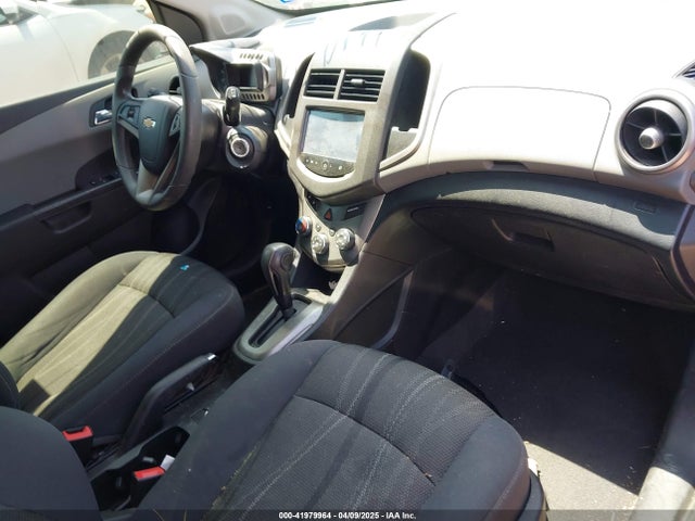 1G1JC6SB0G4170609 Chevrolet Sonic Lt Auto