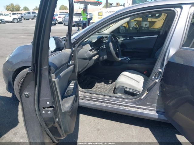 2HGFC2F57JH546731 Honda Civic Lx