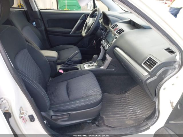 JF2SJAFC2GH416318 Subaru Forester 2.5i Premium