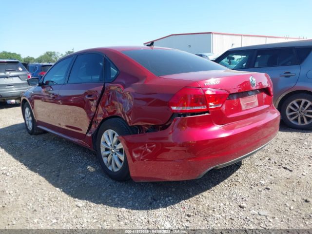 1VWAS7A35FC021141 Volkswagen Passat 1.8t Wolfsburg Edition