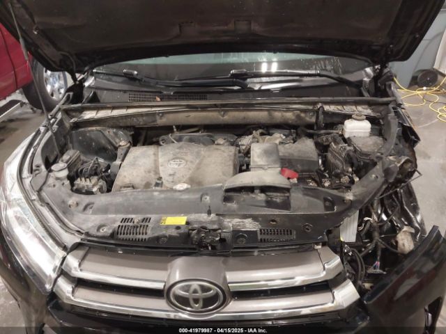 5TDDZRFH1KS953891 Toyota Highlander Limited