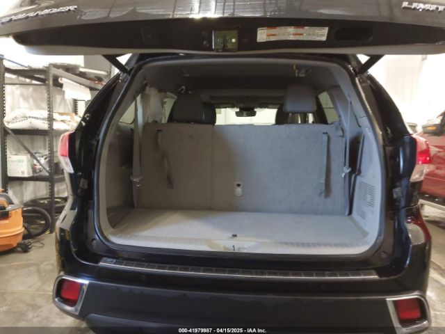 5TDDZRFH1KS953891 Toyota Highlander Limited