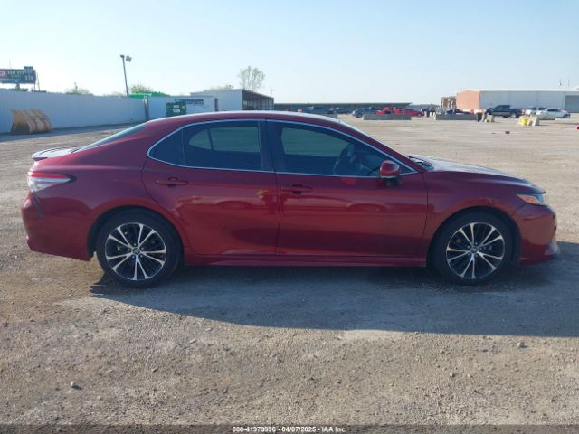 4T1B11HK2JU569472 Toyota CAMRY SE