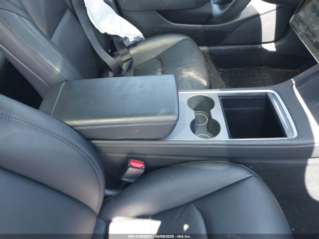 5YJ3E1EA1PF431190 Tesla Model 3 Rear-wheel Drive