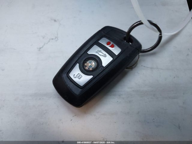 2017 BMW 320I WBA8E1G52HNU15294 Photo 10