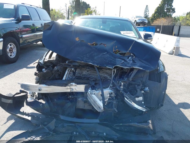WBA8E1G52HNU15294 BMW 320i