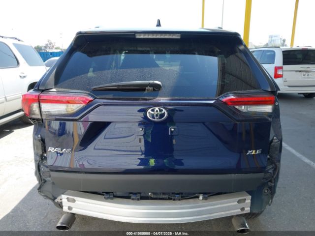 2T3C1RFV1NW202494 Toyota Rav4 Xle Premium