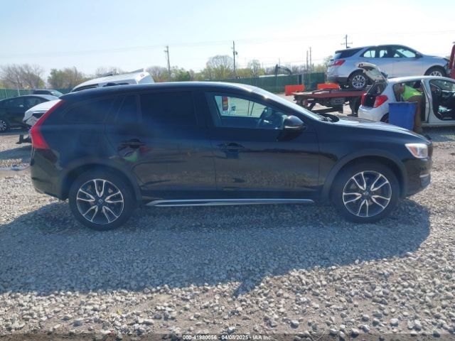 YV440MWK0J2042382 Volvo V60 Cross Country T5