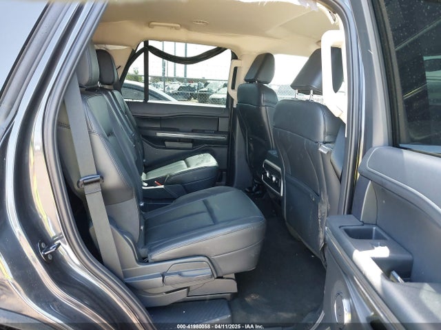 1FMJU1H88REB10590 Ford Expedition Xlt