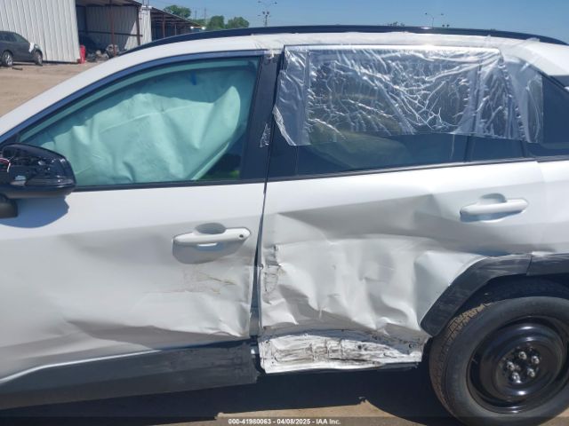 2T3C1RFV6RW362103 Toyota Rav4 Xle Premium