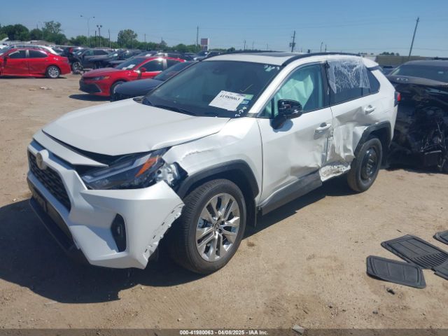 2T3C1RFV6RW362103 Toyota Rav4 Xle Premium
