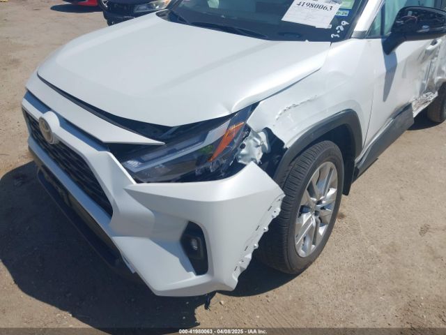 2T3C1RFV6RW362103 Toyota Rav4 Xle Premium