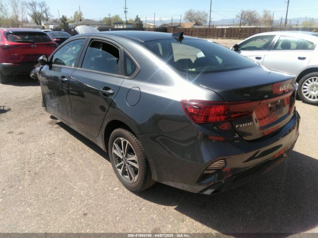 3KPF24AD8RE768200 KIA Forte Lxs