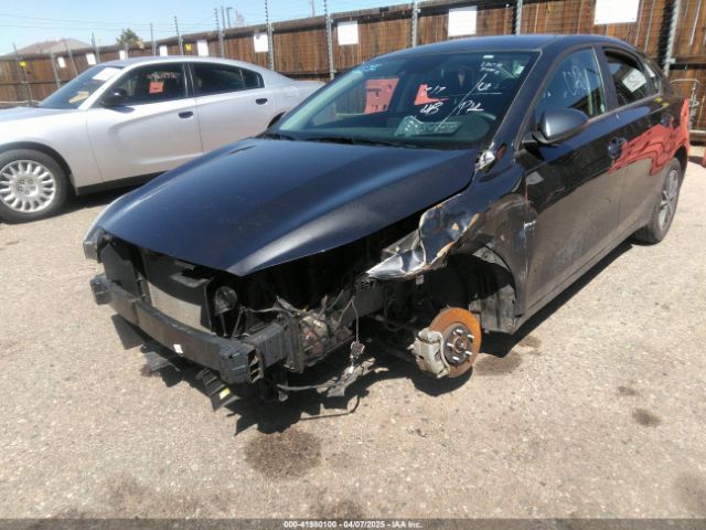 3KPF24AD8RE768200 KIA Forte Lxs
