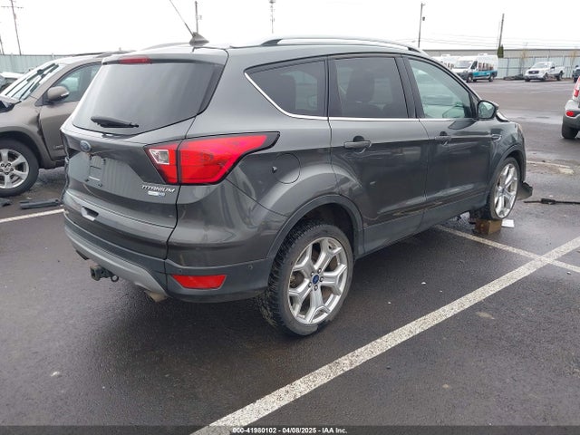 1FMCU9J99KUA64158 Ford Escape Titanium
