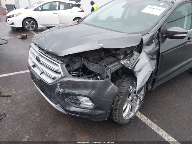 1FMCU9J99KUA64158 Ford Escape Titanium