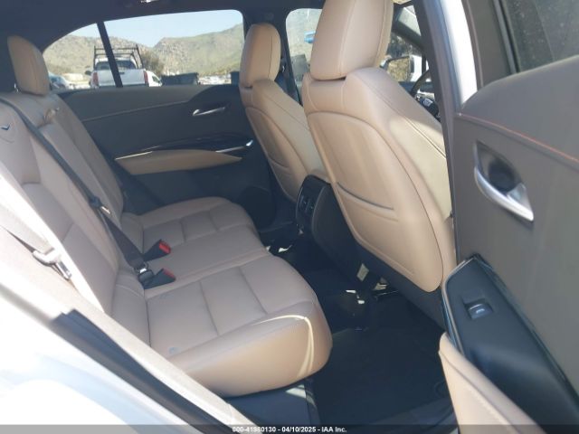 1GYAZAR42RF168331 Cadillac Xt4 Fwd Luxury