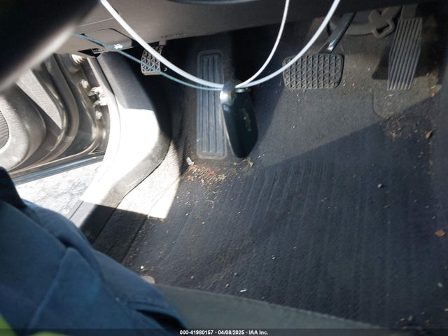 1G1ZD5STXJF229423 Chevrolet MALIBU LT