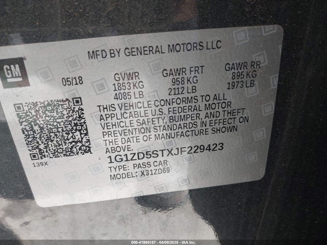 1G1ZD5STXJF229423 Chevrolet MALIBU LT