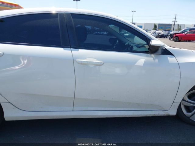2HGFC2F53JH506579 Honda Civic Lx