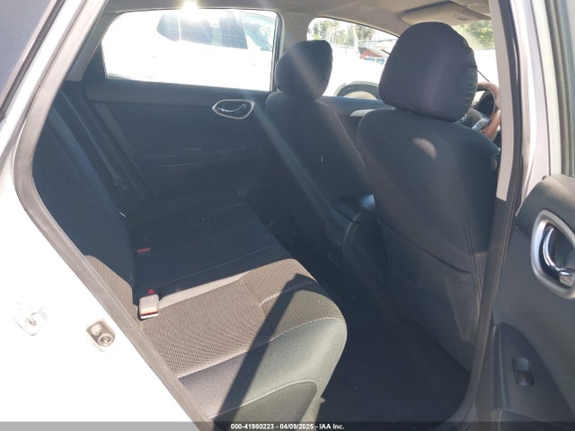 3N1AB7AP4FY371702 Nissan SENTRA S