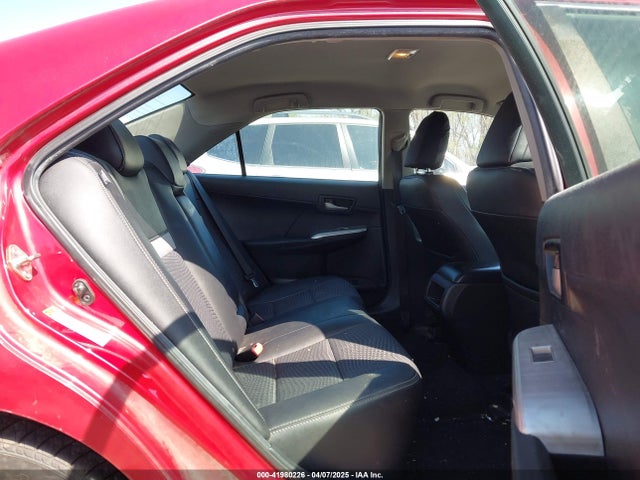 4T1BF1FK0EU851863 Toyota CAMRY SE